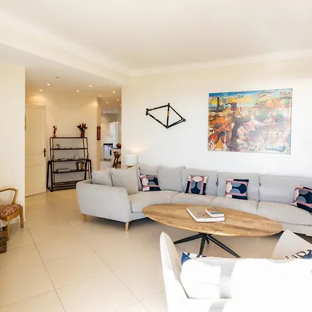 Superbe T3 - 10 Min Palais - Parking Apartment Cannes