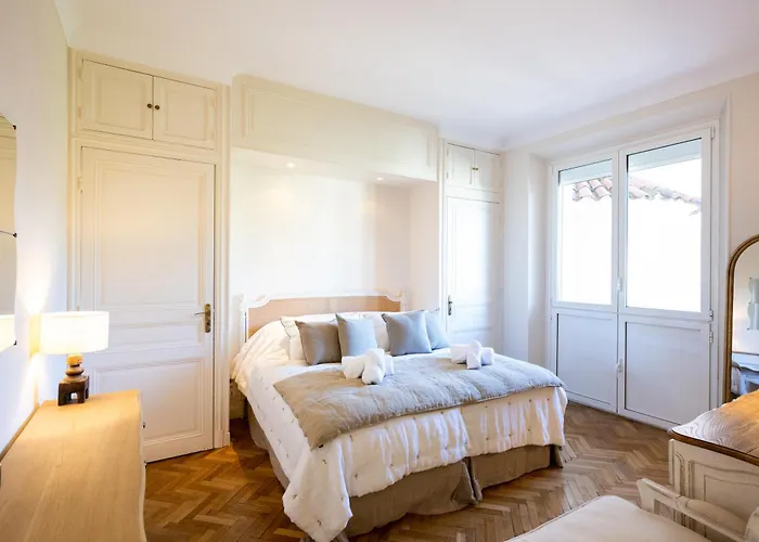 Superbe T3 - 10 Min Palais - Parking *